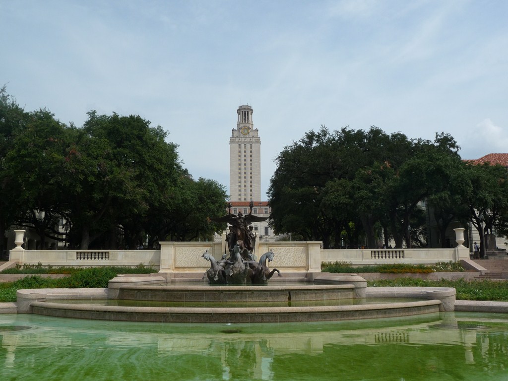 L'Université du Texas à Austin